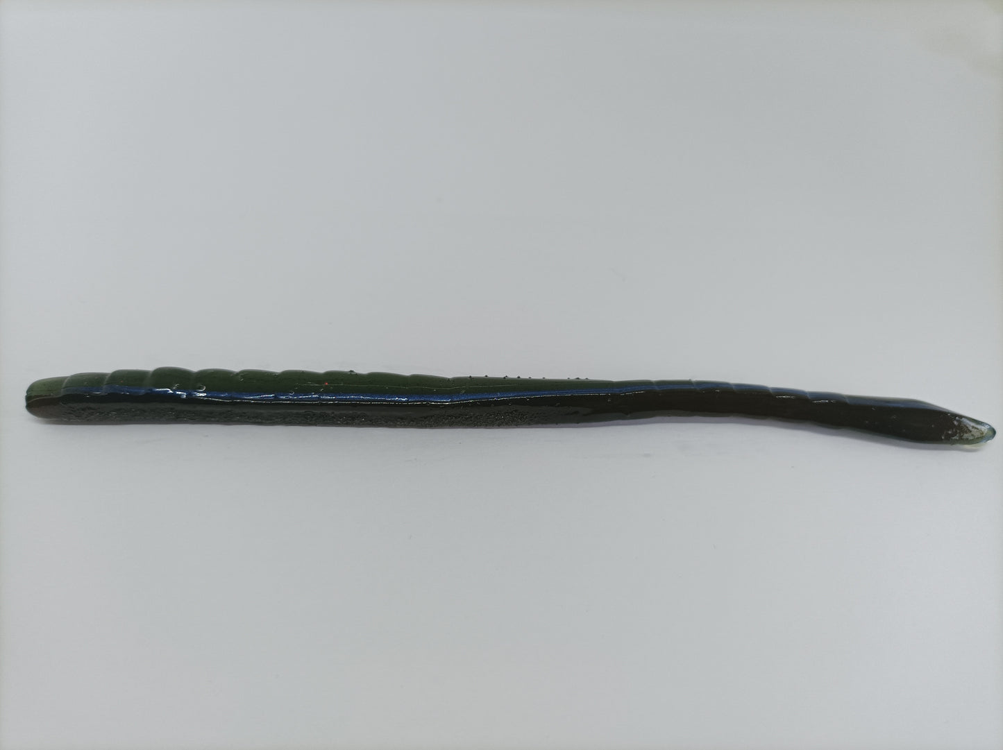 MISSILE BAITS MAGIC WORM 6"